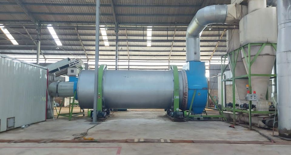 Трехцилиндровая роторная сушилка на биомассе в Индонезии
